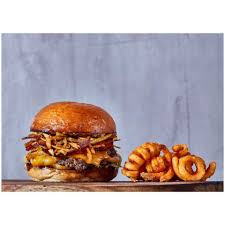 Imagen de hamburguesa con papas fritas en Tio Navaja