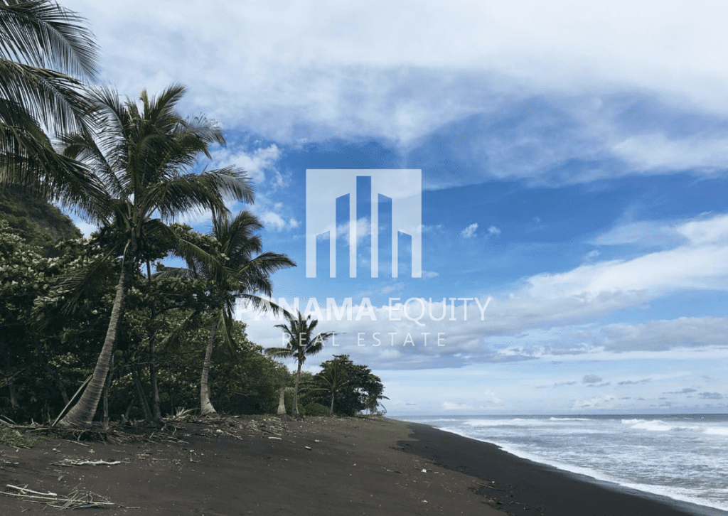 Playa-Cambutal-best-pedasi-beaches-panama