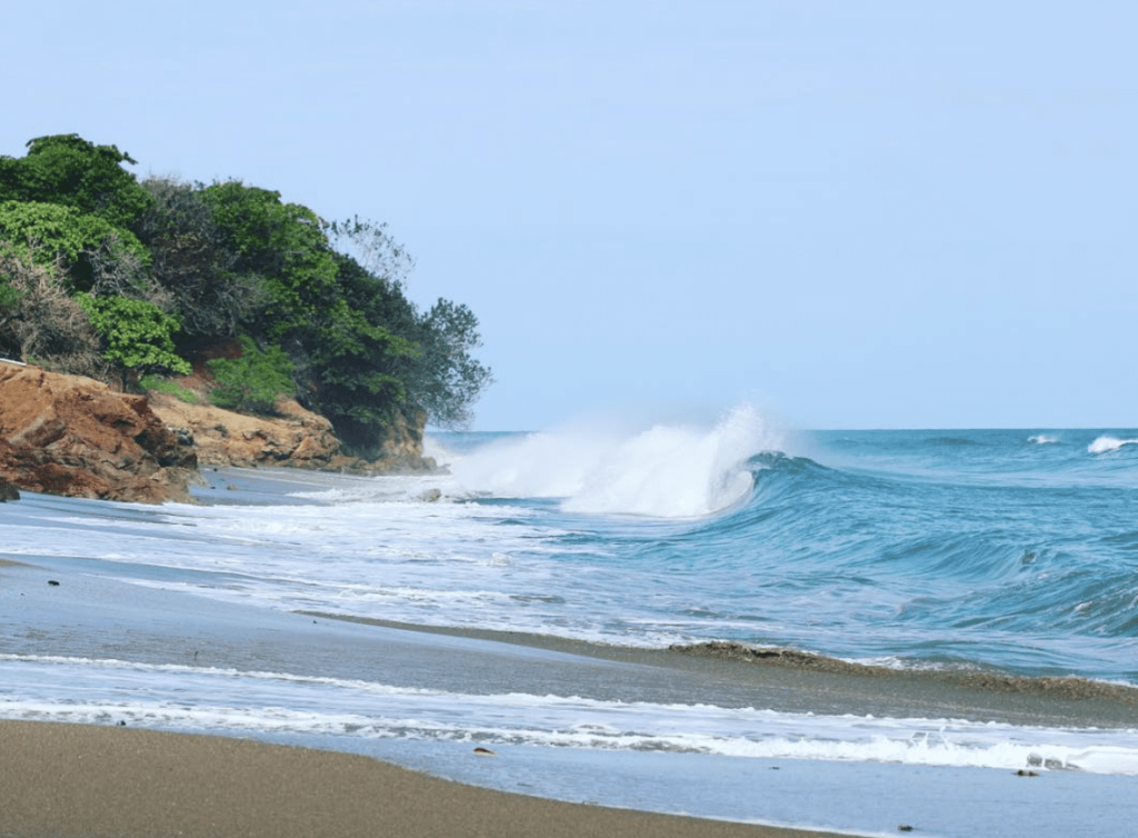 Playa-Los-Destiladeros-best-pedasi-beaches-panama