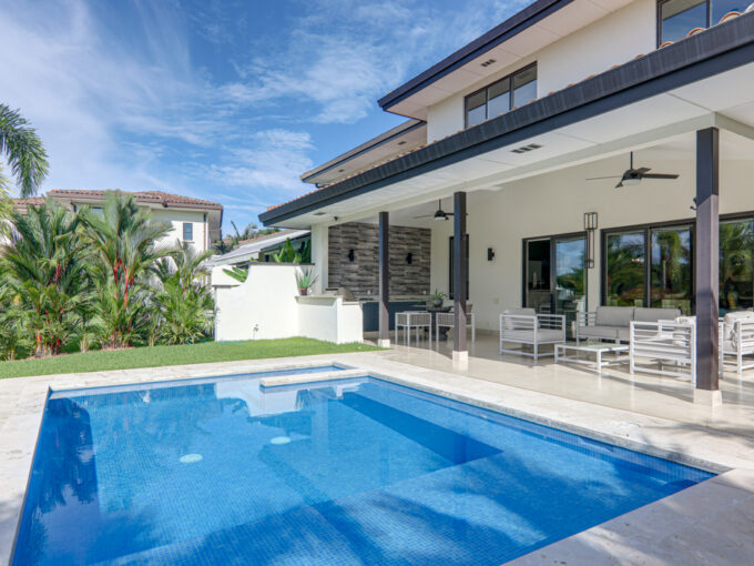 Image of the outside of this Buenaventura Panama beach villa