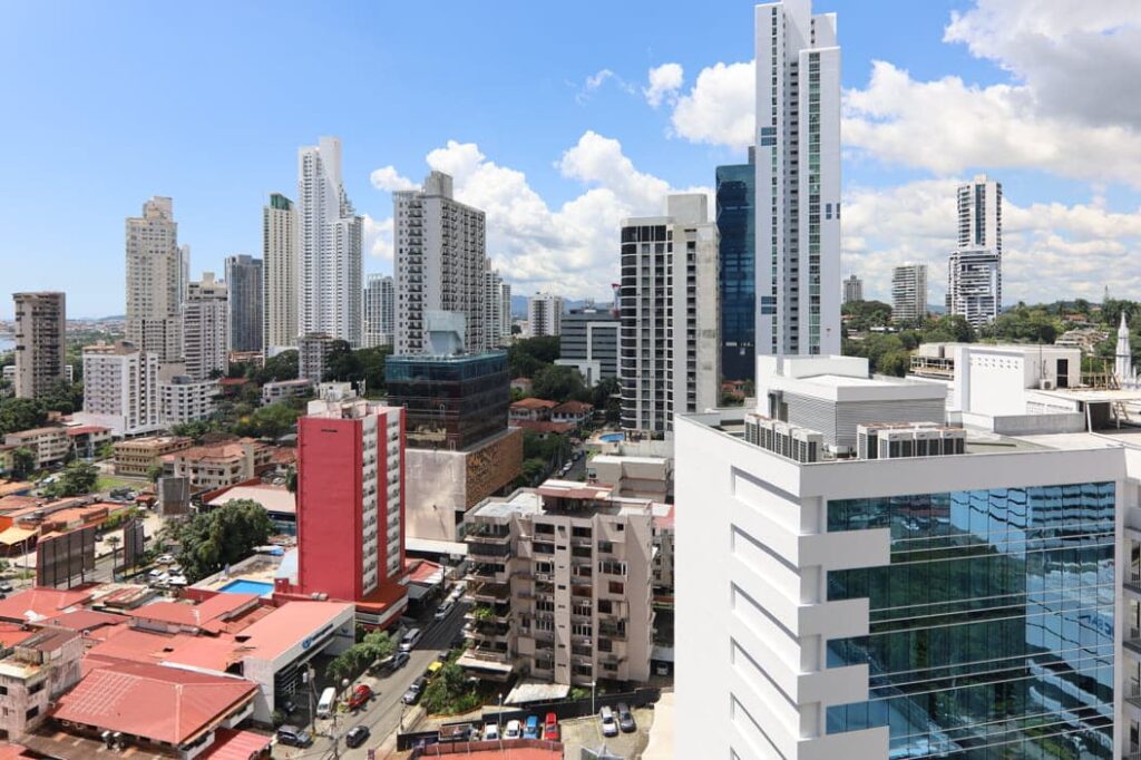 View at this P.H Bristol Panama Obarrio condo for sale