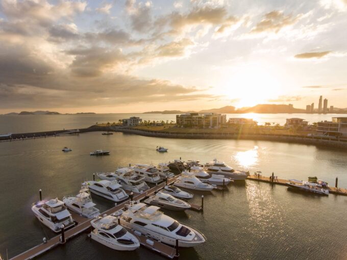 Almar Panama Ocean Reef condos for sale