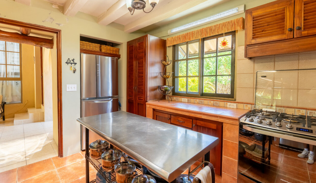 Altos del maria property for sale