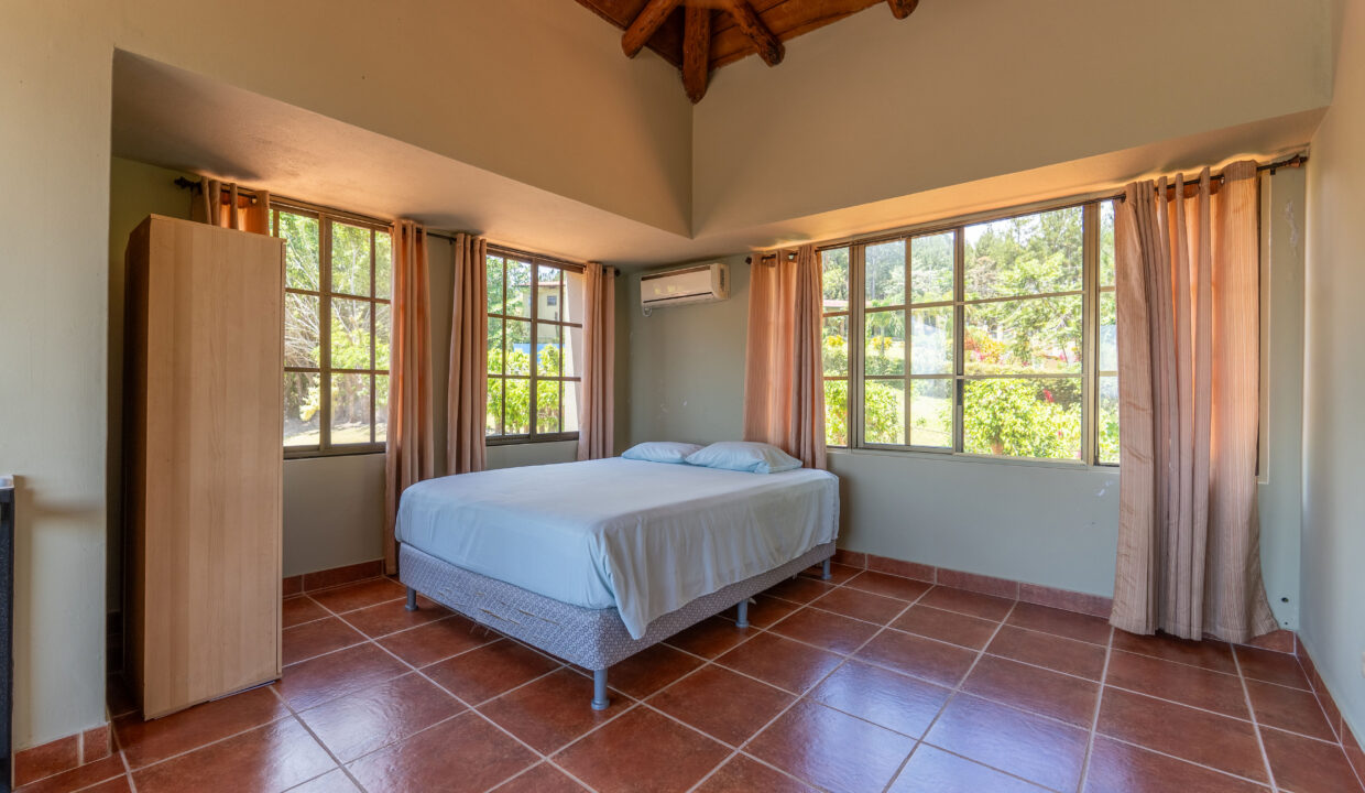 Altos del maria property for sale