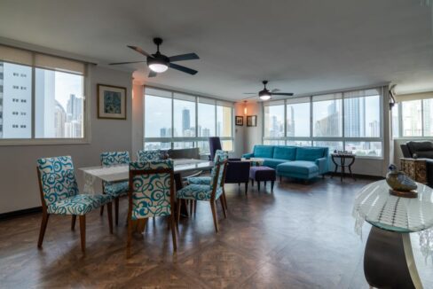 Bahia San Francisco Panama condo for rent