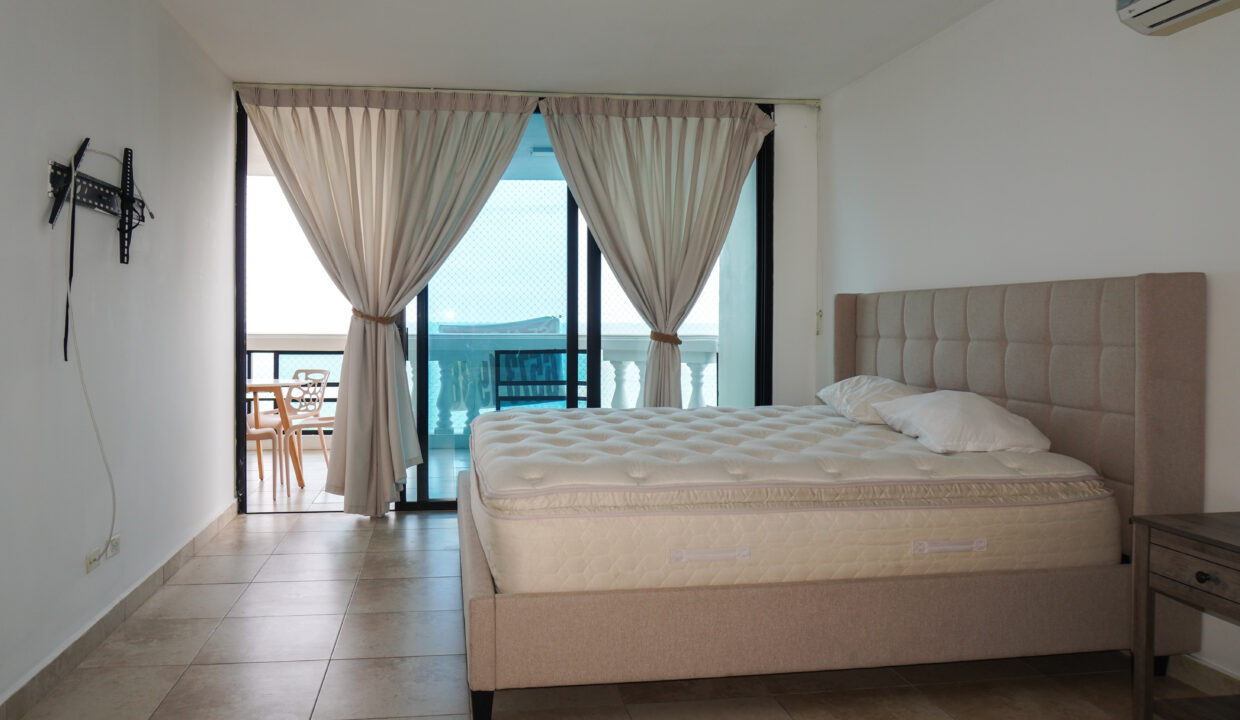 Two-Bedroom Coronado Country Club For Sale-3