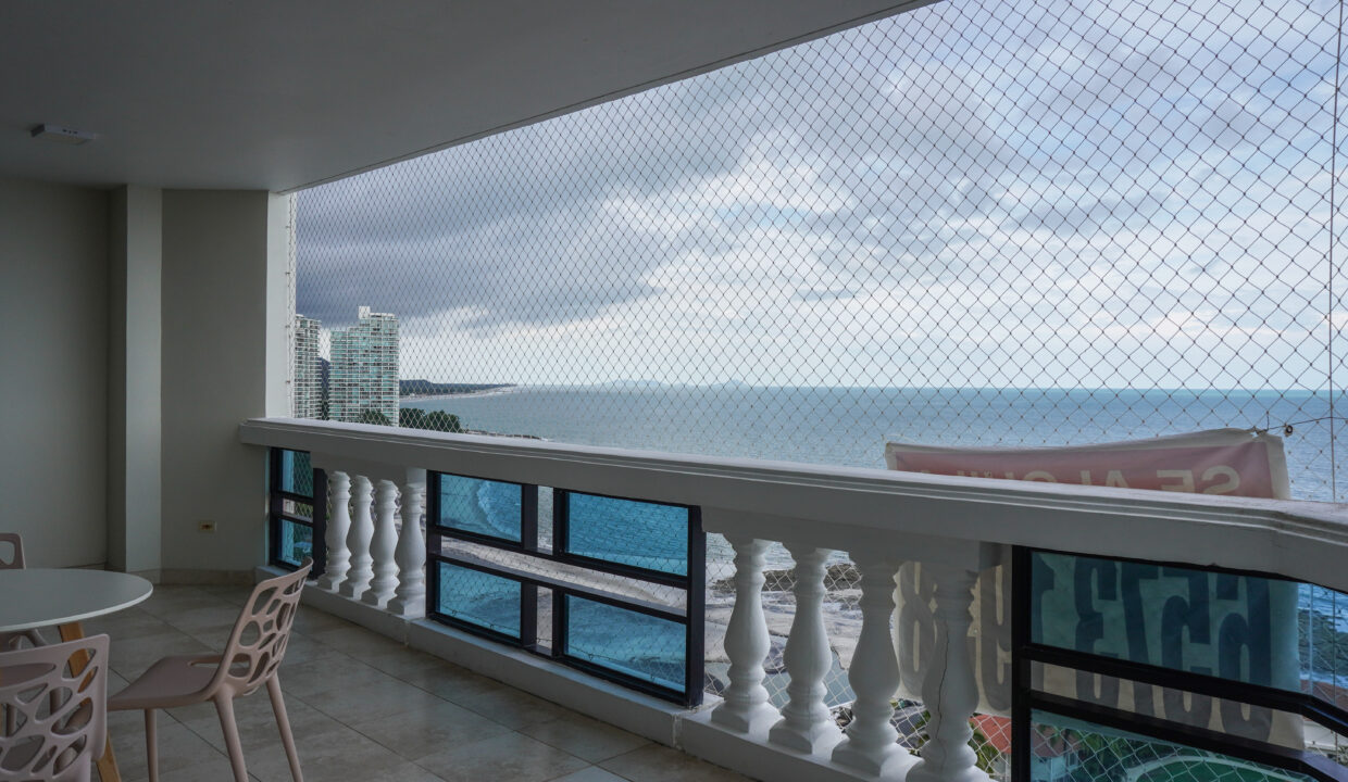 Two-Bedroom Coronado Country Club For Sale-12