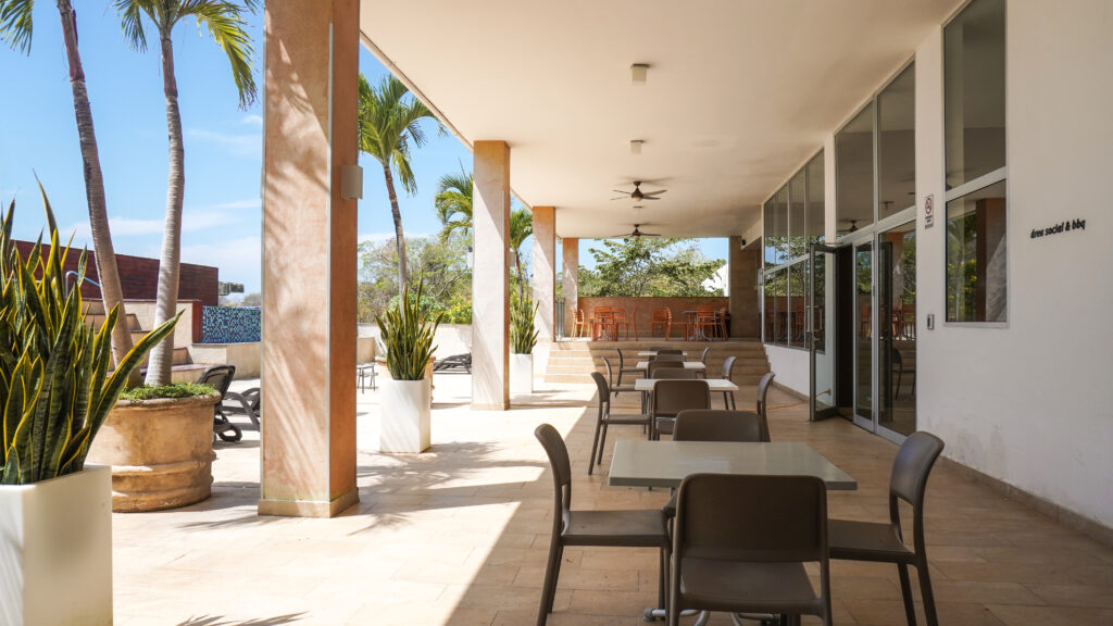 Image of the social area at The Palms