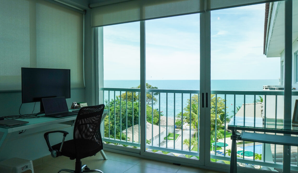 Oceanfront Bijao Penthouse for Sale