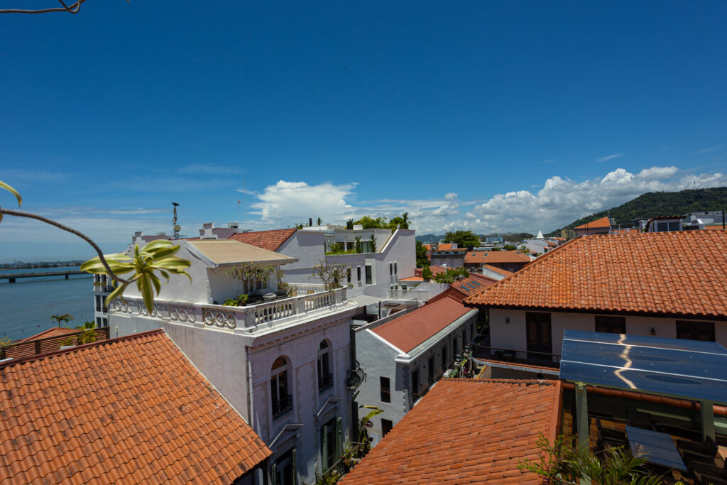 Image of the views of Casco Viejo from this condo for sale in Cuatro Casas