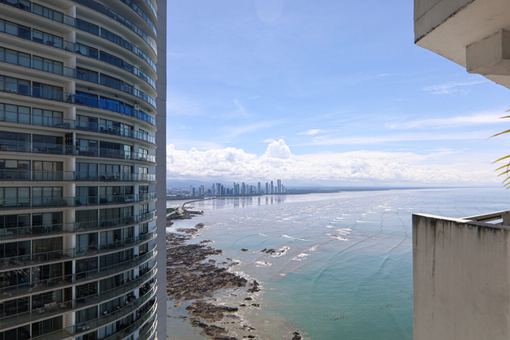 Image of the views from this condo at Oasis on the Bay
