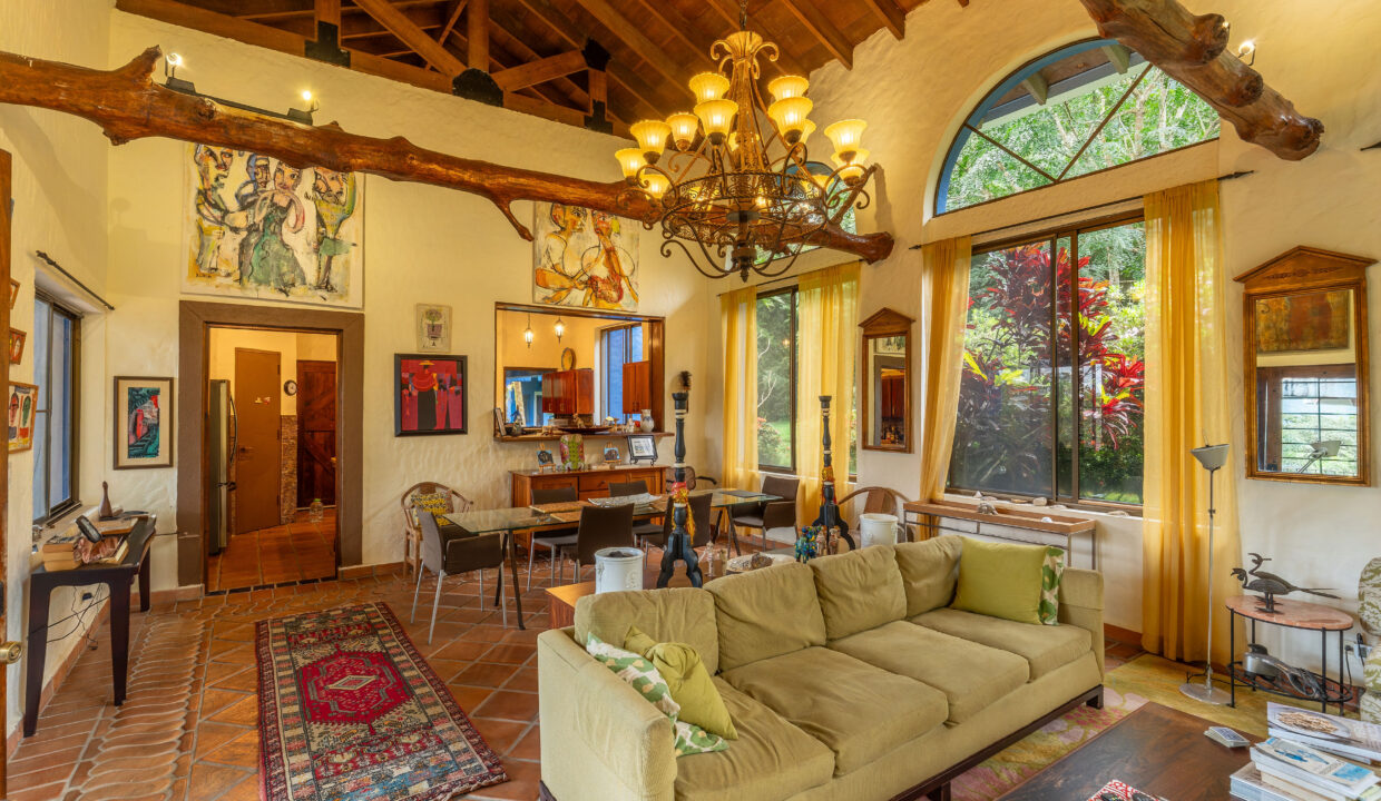 Colonial Mountain Villa For Sale in El Valle Panama