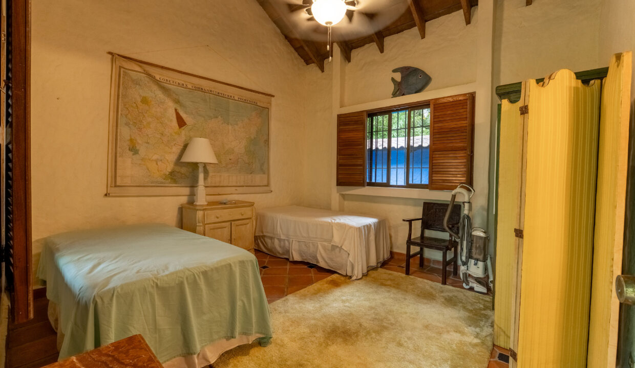 Colonial Mountain Villa For Sale in El Valle Panama