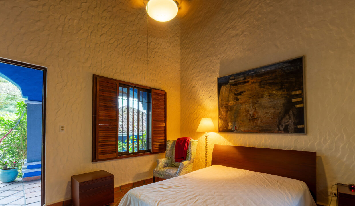 Colonial Mountain Villa For Sale in El Valle Panama