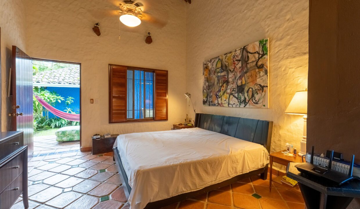 Colonial Mountain Villa For Sale in El Valle Panama