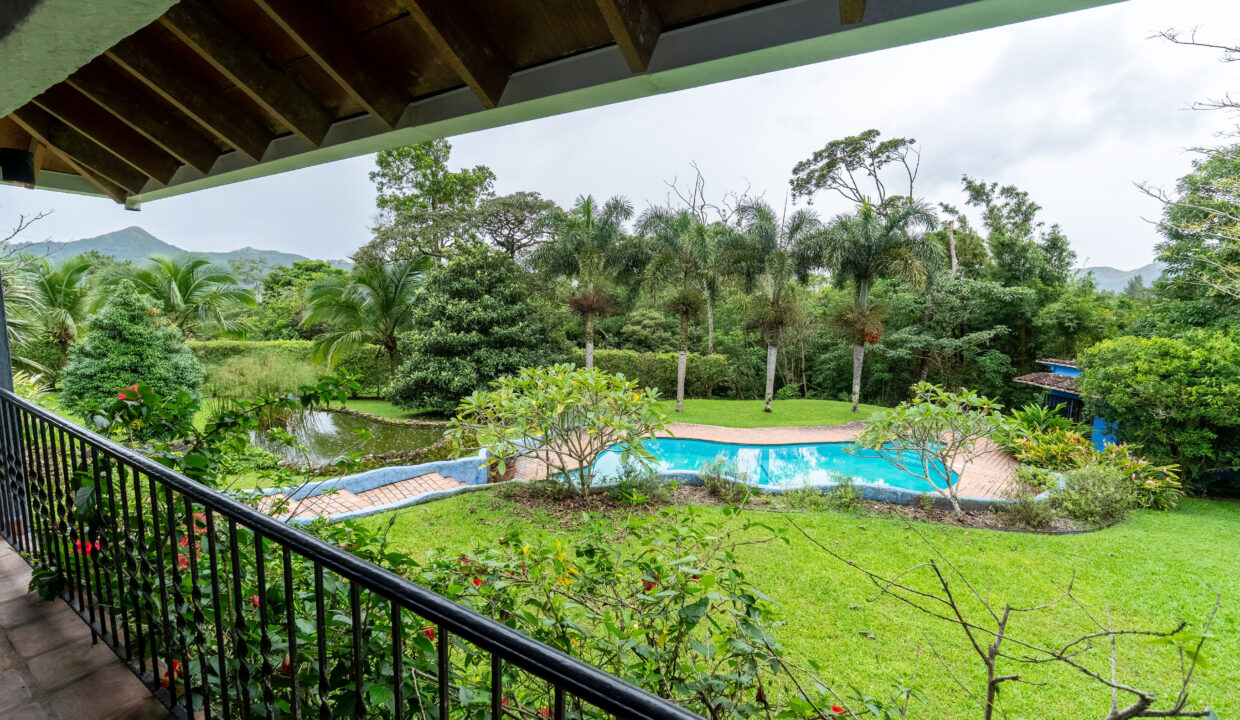 Colonial Mountain Villa For Sale in El Valle Panama