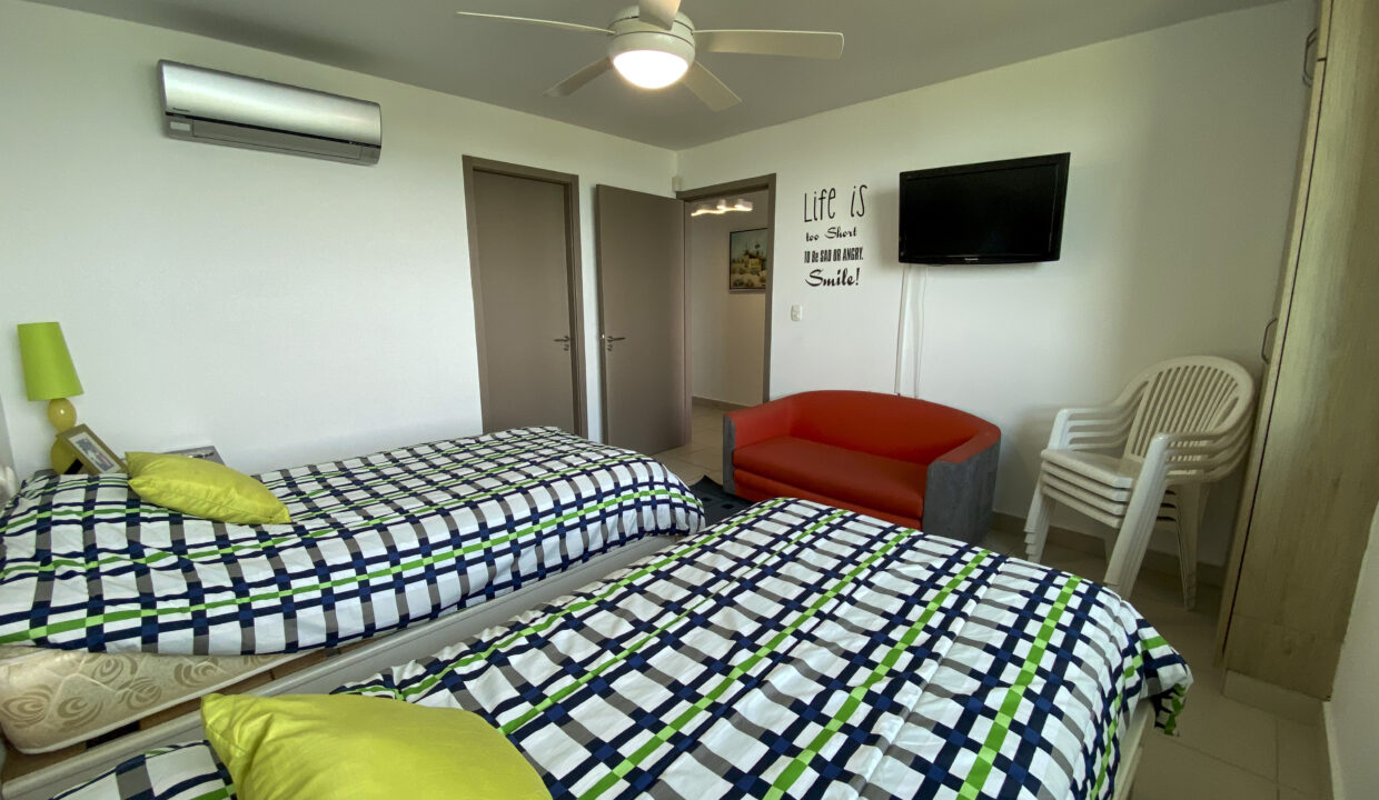 Galeones Ensenada Panama condo for rent (5)