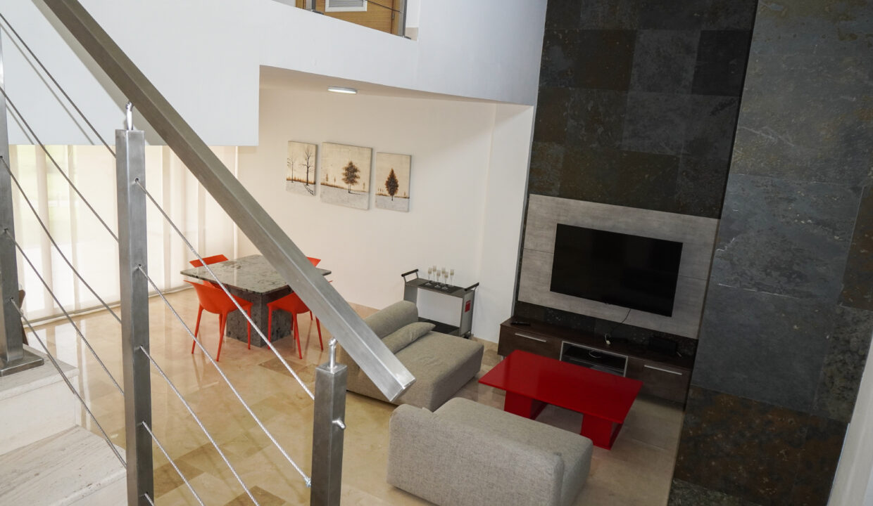 Two-bedroom condo for rent in Vista Mar-15