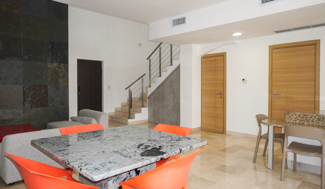 Two-bedroom condo for rent in Vista Mar-7