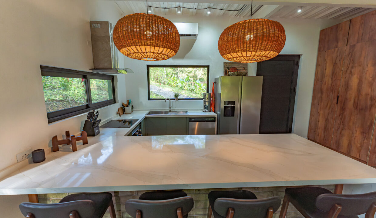 Burn Brae Plantation Bocas del Toro villa for sale (44)