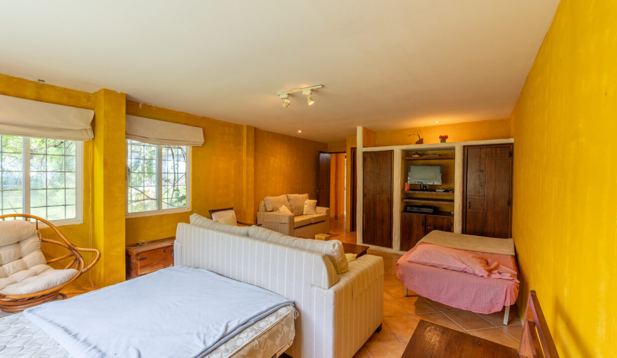 Oceanfront villa for sale in playa malibu