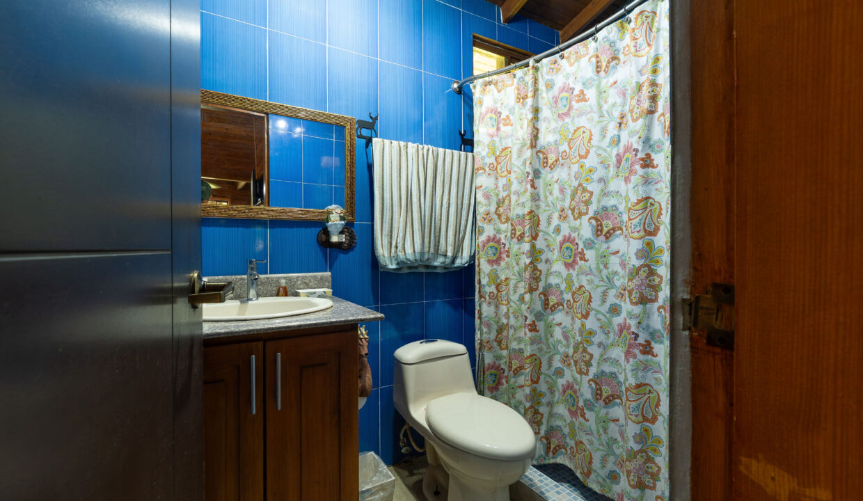 Three-Bedroom Home for Sale in El Valle