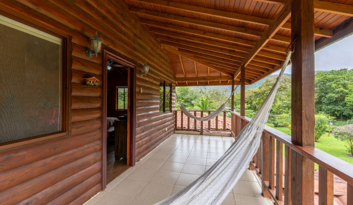 Three-Bedroom Home for Sale in El Valle