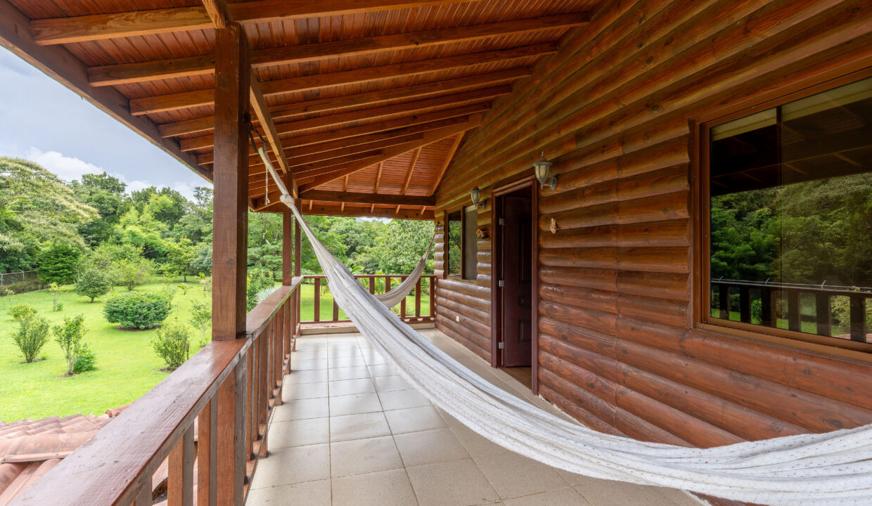 Three-Bedroom Home for Sale in El Valle