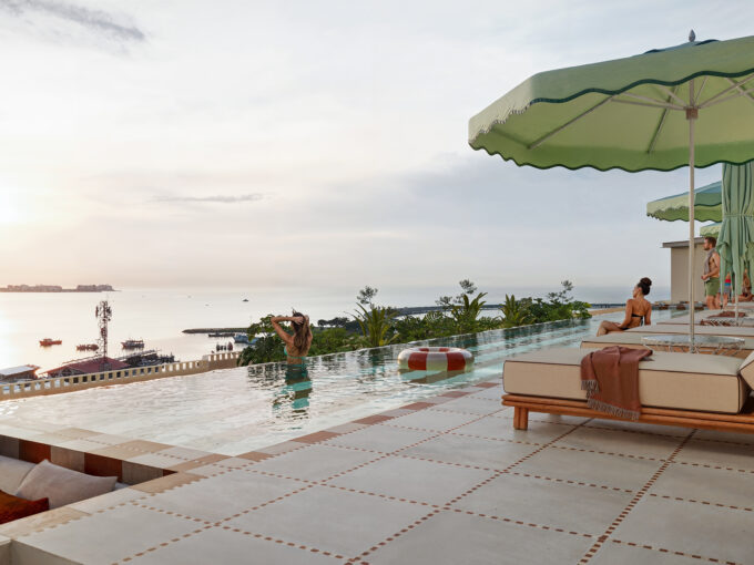 Image of the swimming pool in La Union