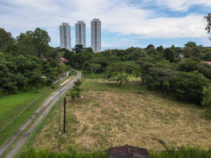 Image of road near this Rio Mar lot for sale