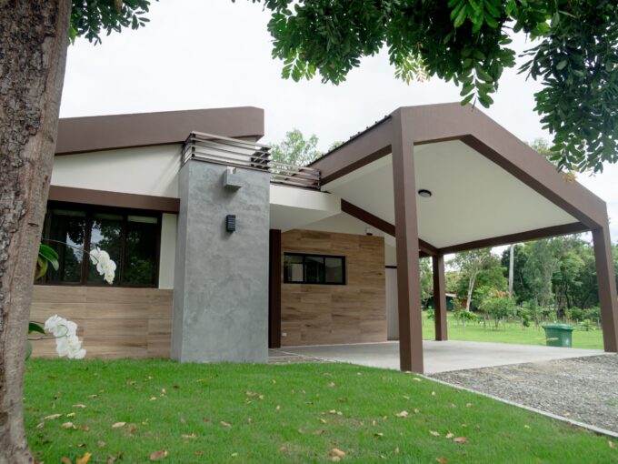 Standard-HImage of the outside of this Standard Valeerian home in Terra Viva Central Park with green spaces and flowers