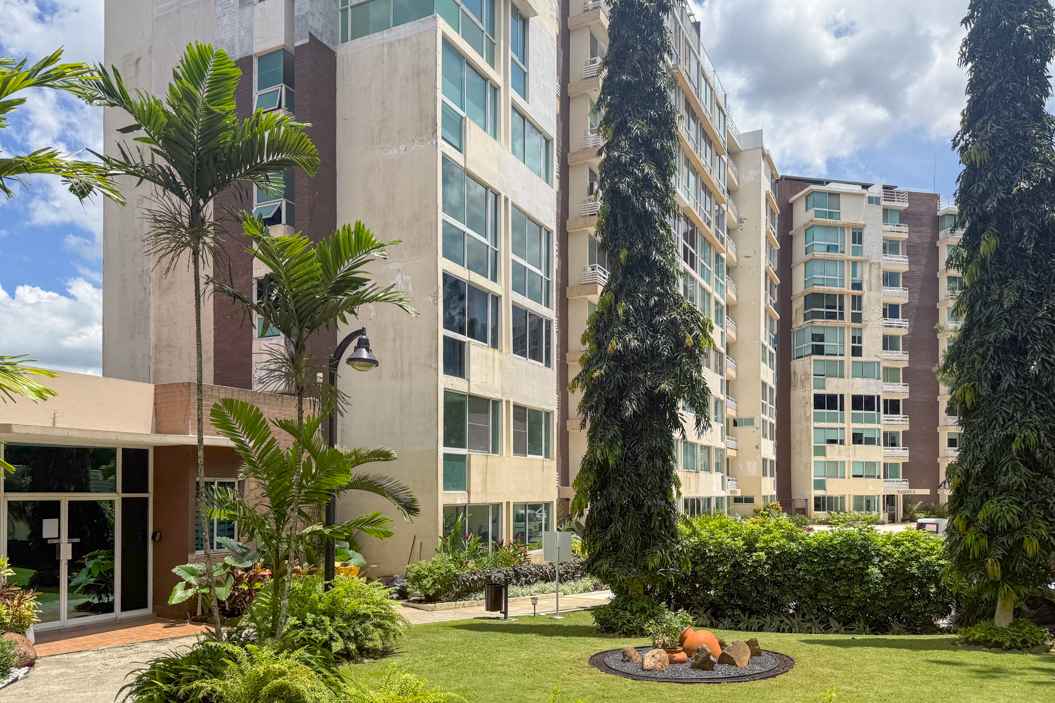 Image of the outside of Pine Hill in Clayton