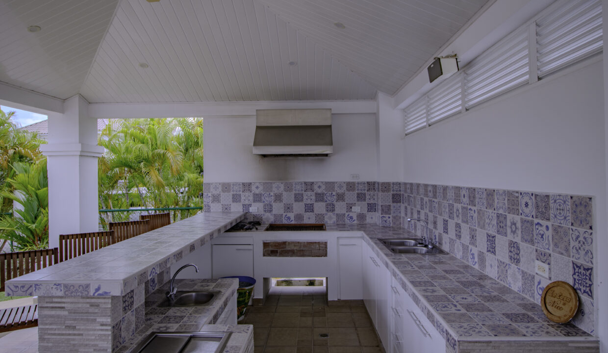 Miraflores Bijao Panama villa for sale