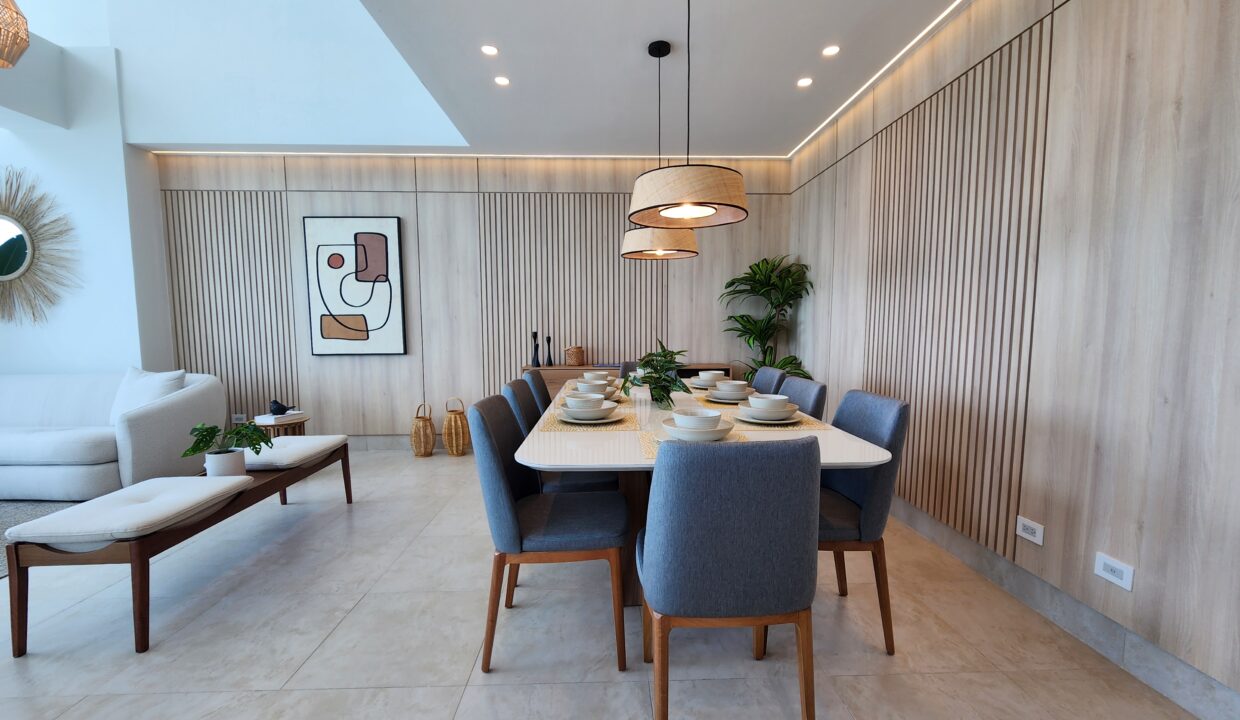 Ocean Waves Gorgona Panama loft for sale