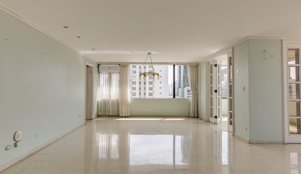 La Ronda Obarrio Panama condo for sale