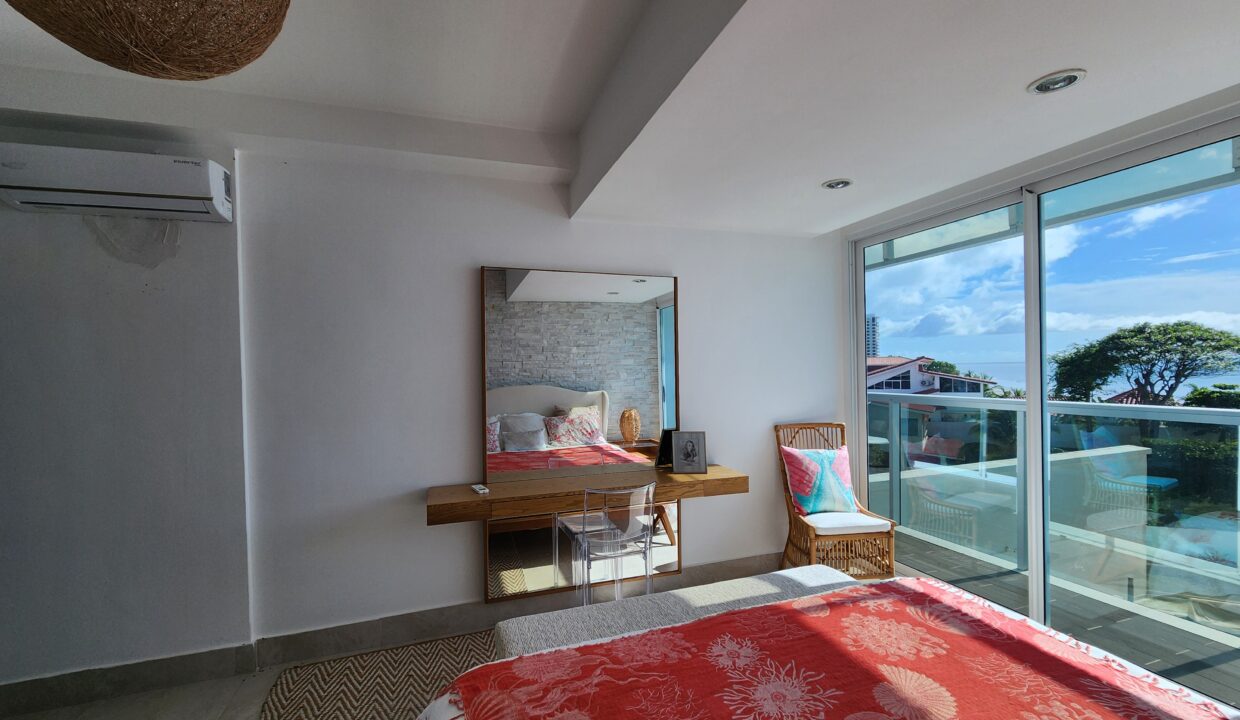 Oceanfront Ocean Waves Gorgona Panama condo for sale