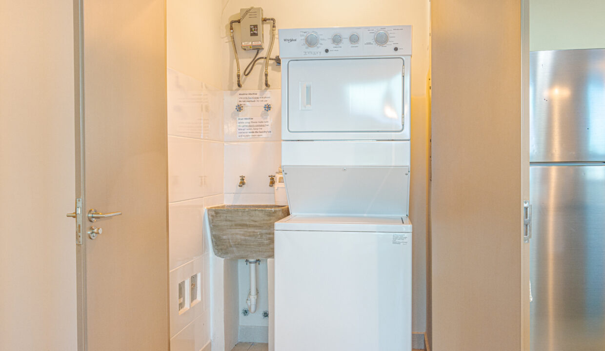 Galeones Ensenada San Carlos Panama condo for sale