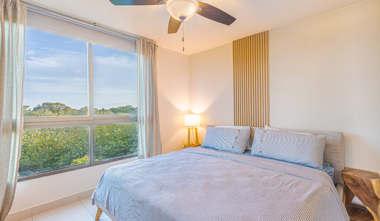 Galeones Ensenada San Carlos Panama condo for sale