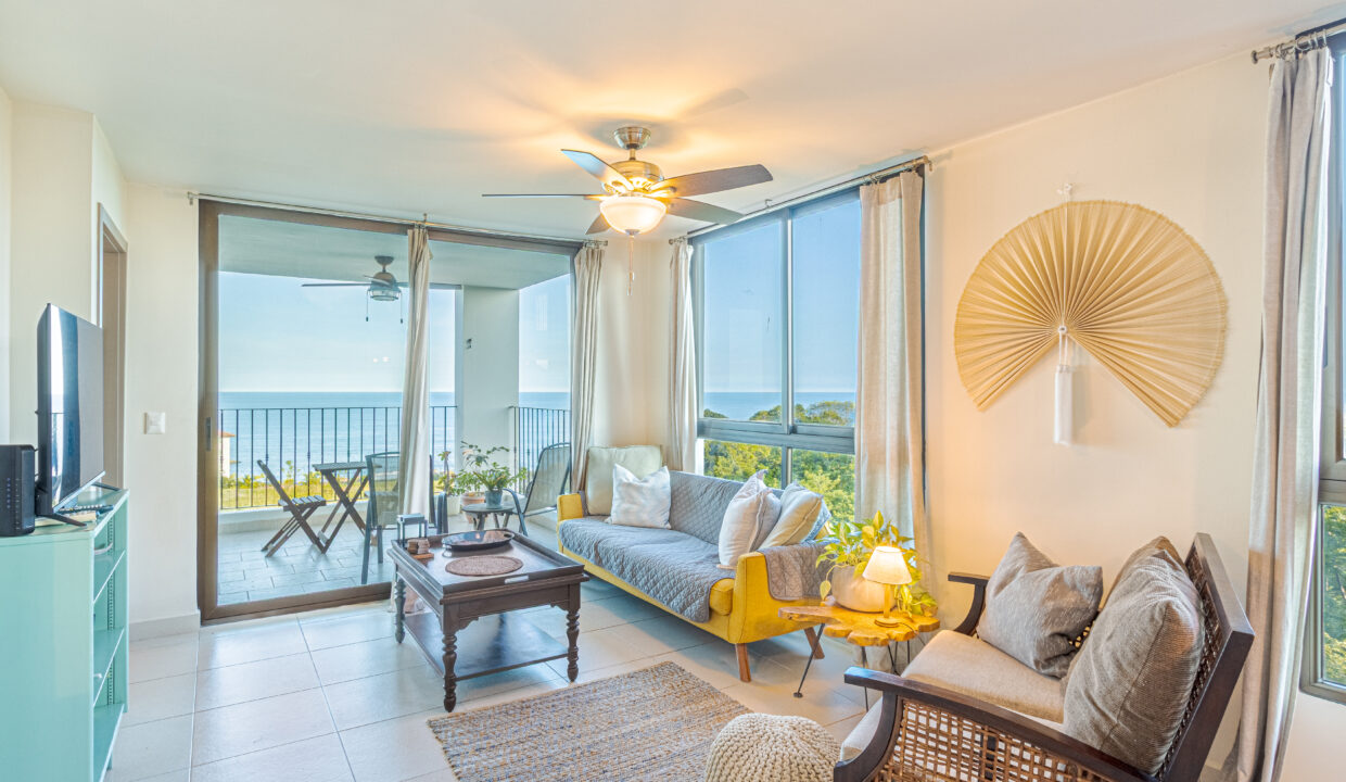 Galeones Ensenada San Carlos Panama condo for sale