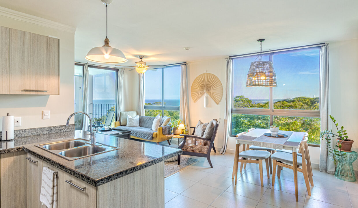 Galeones Ensenada San Carlos Panama condo for sale