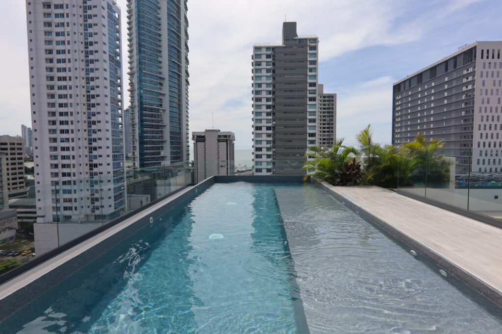 Image of the swimming pool in Alexa