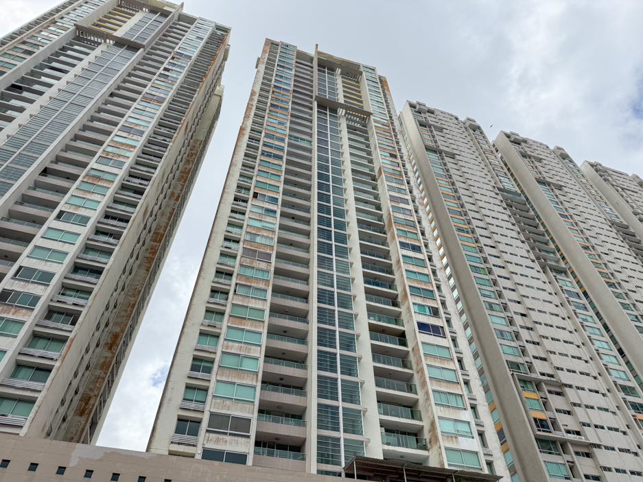 Image of the outside of Terrawind