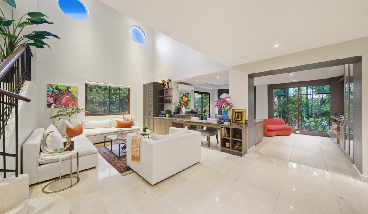 Los Senderos de Camino de Cruces