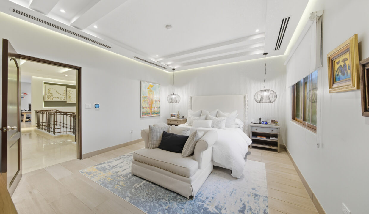 Los Senderos de Camino de Cruces