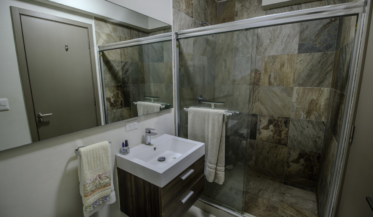 Galeones Ensenada Panama condo for sale (13)