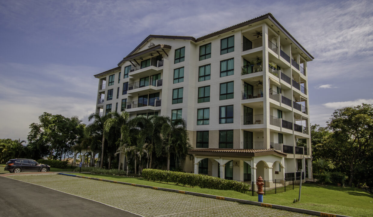 Galeones Ensenada Panama condo for sale (8)