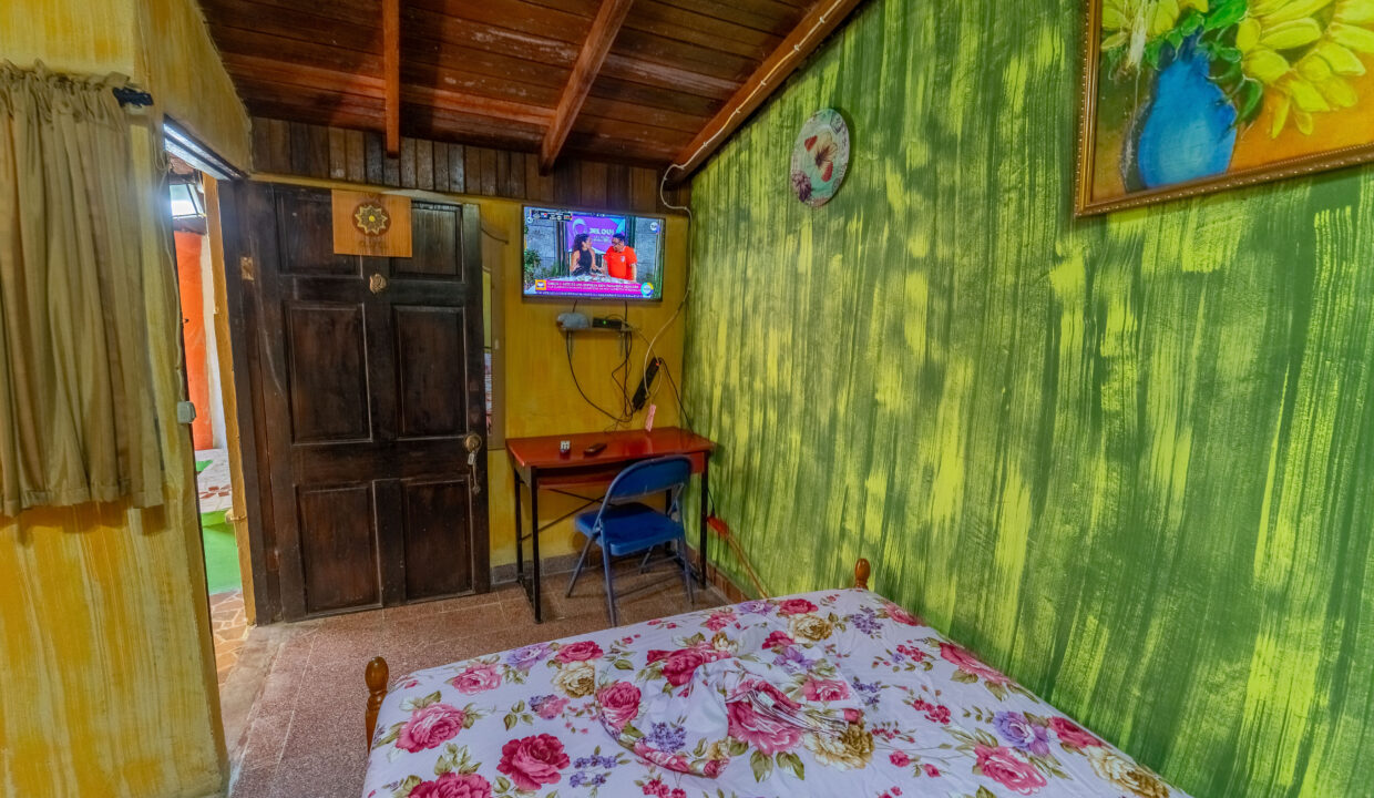 Mixed use property for sale in downtown El Valle for sale