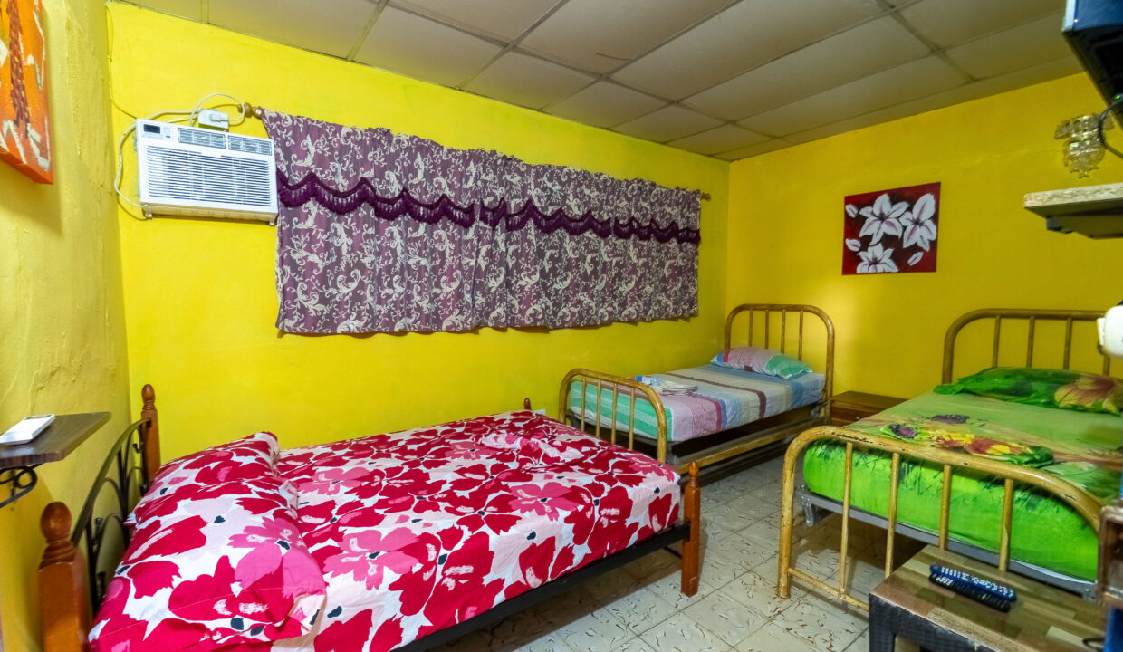 Mixed use property for sale in downtown El Valle for sale