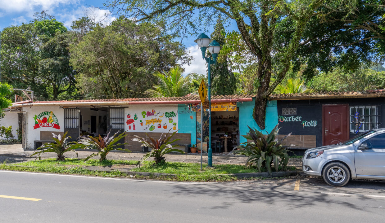 Mixed use property for sale in downtown El Valle for sale