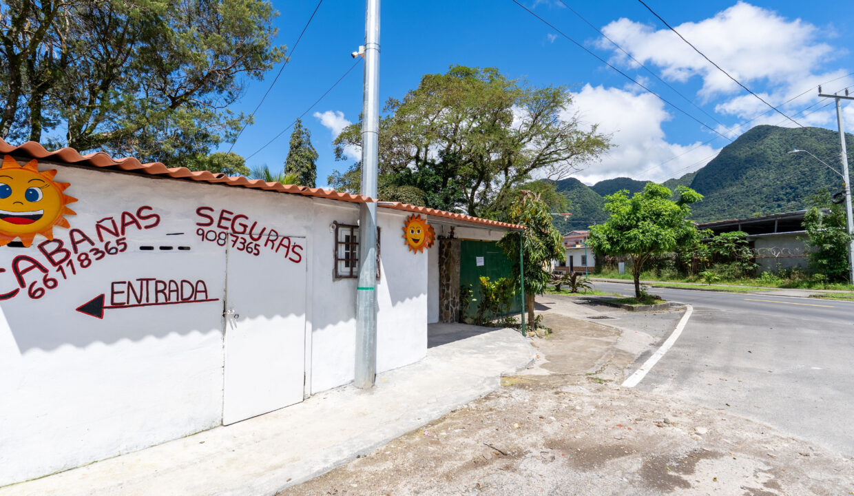 Mixed use property for sale in downtown El Valle for sale